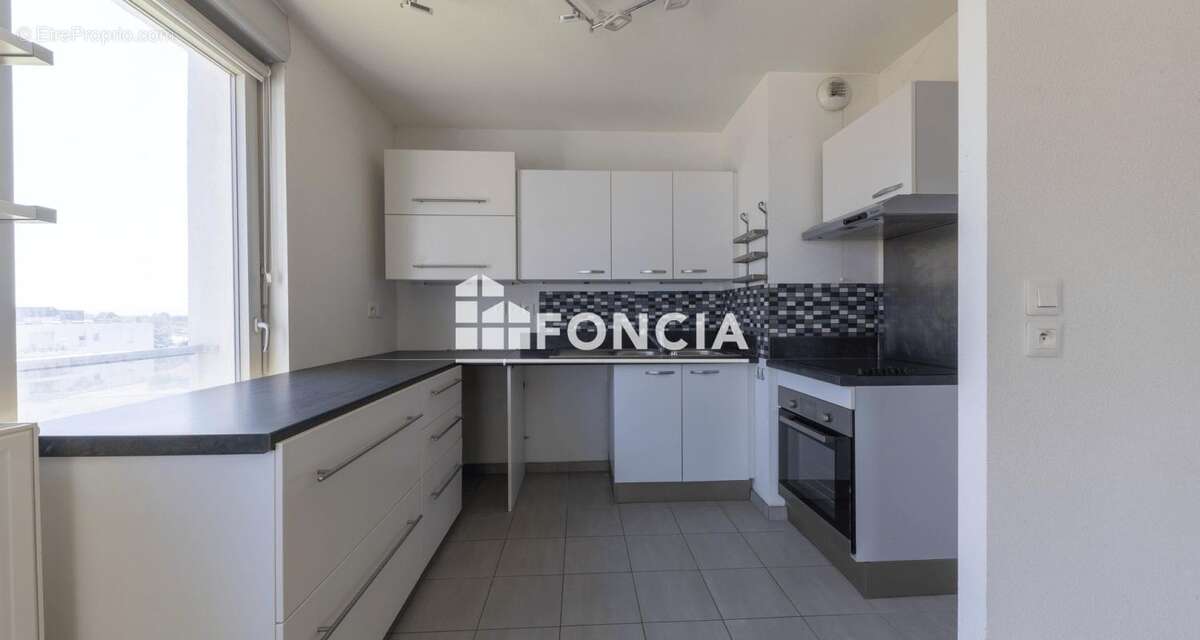 Strasbourg deux-rives - appartement 3p 66m² - photo 4