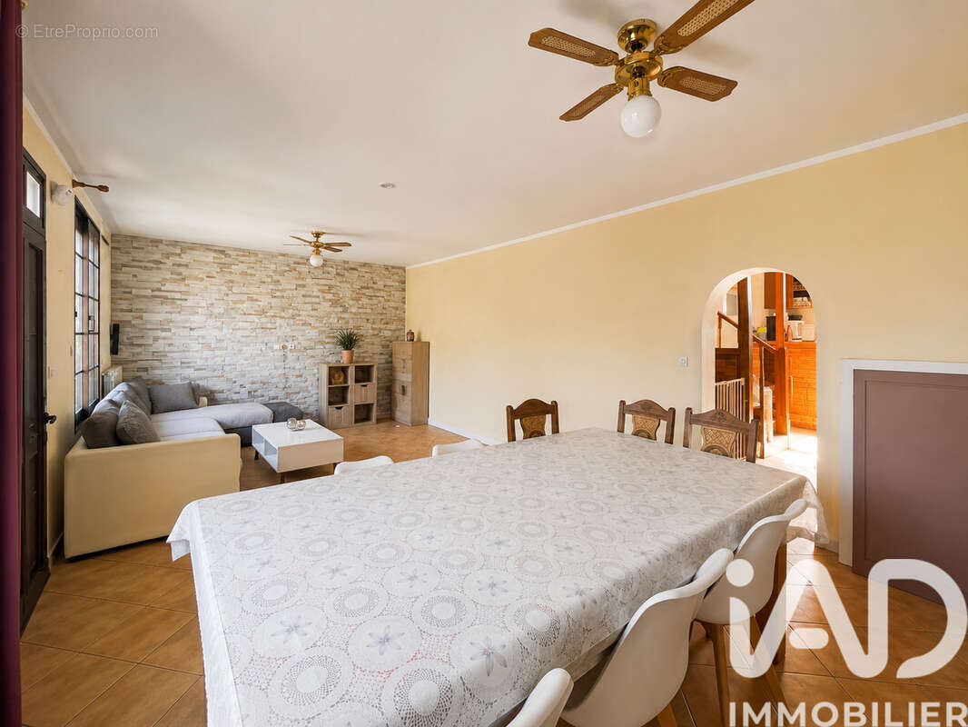 Photo 6 - Maison à MONTFERMEIL
