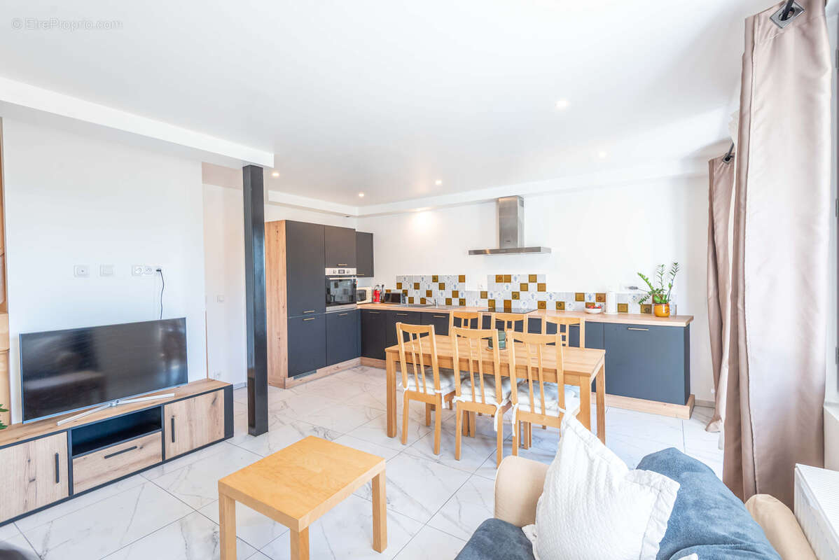 Appartement à MACHILLY