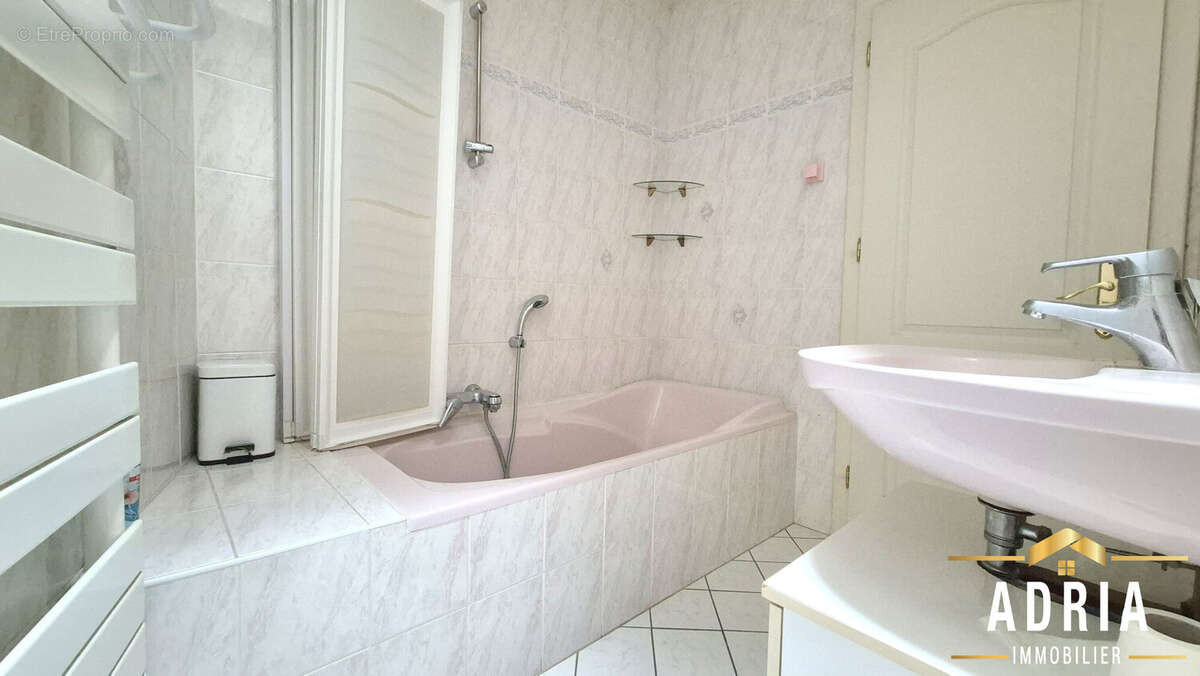Maison 132 m² à Hettange-Grande  - photo 9