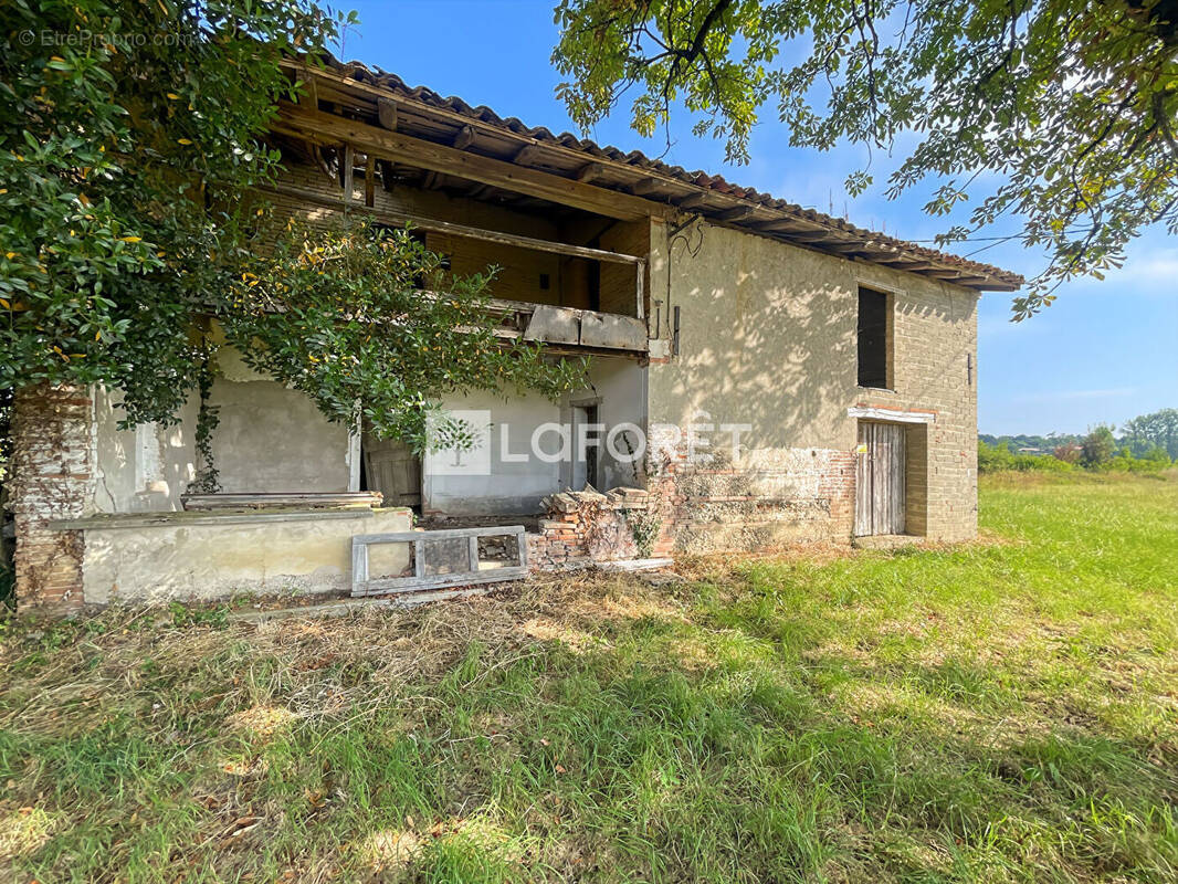 Maison à CASTELSARRASIN