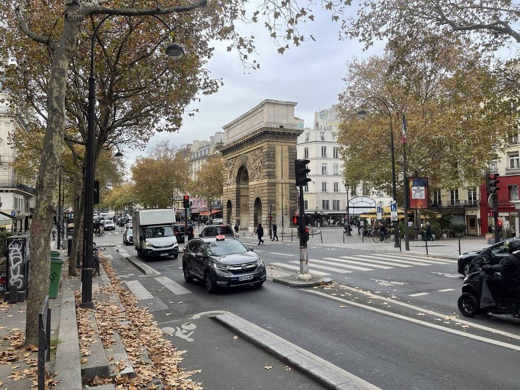 Autre à PARIS-3E