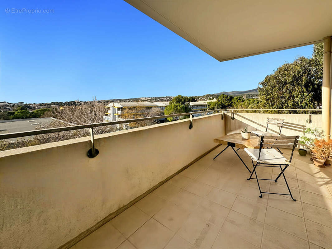 Appartement à MARSEILLE-13E
