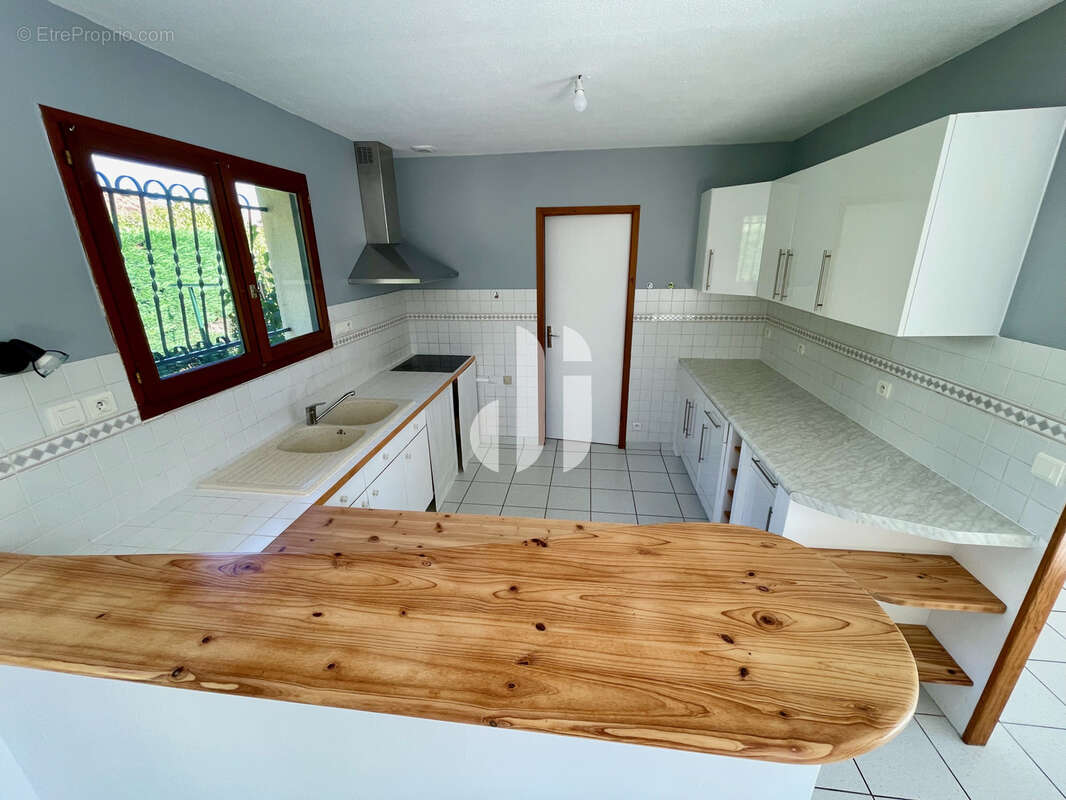 Maison individuelle de plain-pied 4 pièces Villenave-d'Ornon - photo 6