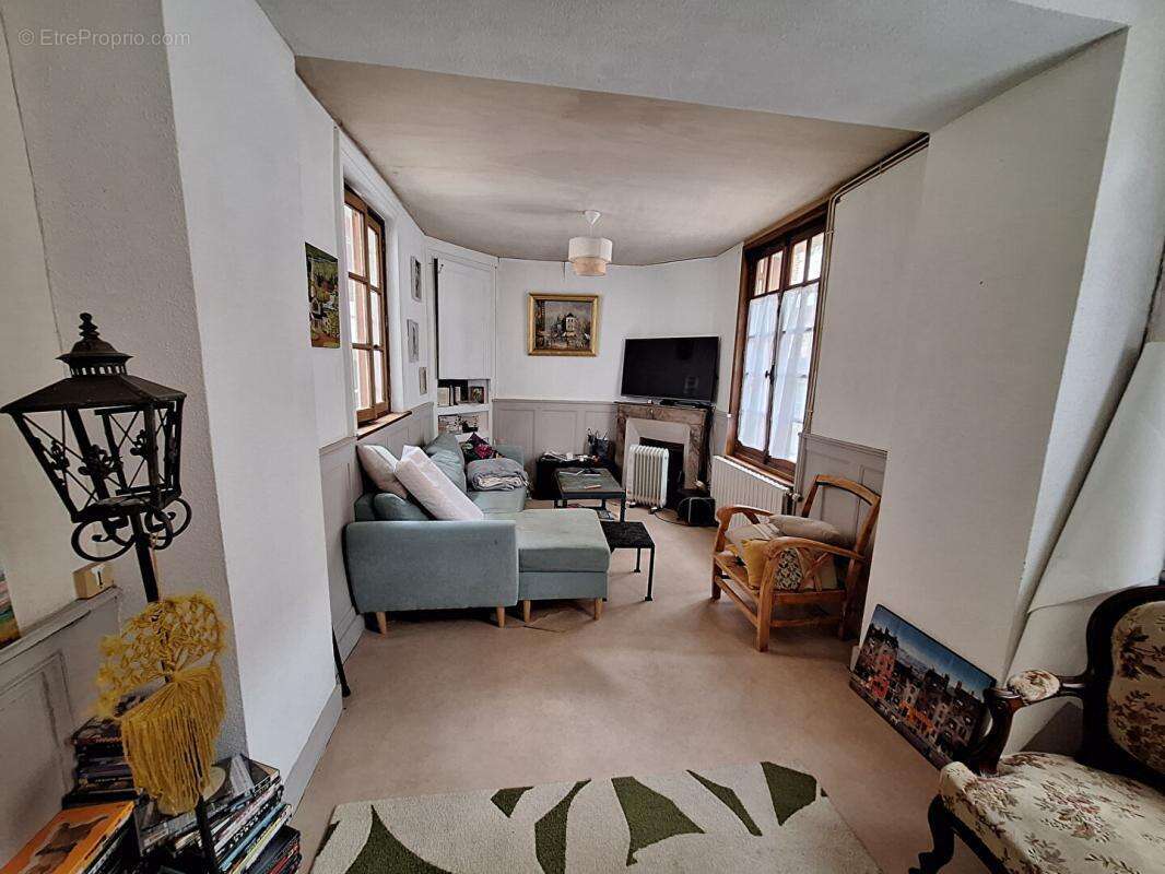 Maison Orbec centre à rénover - photo 7