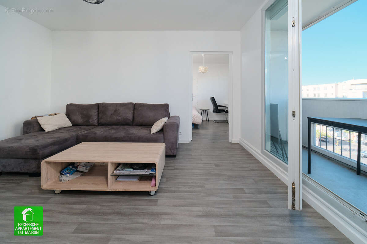 Appartement à LYON-7E