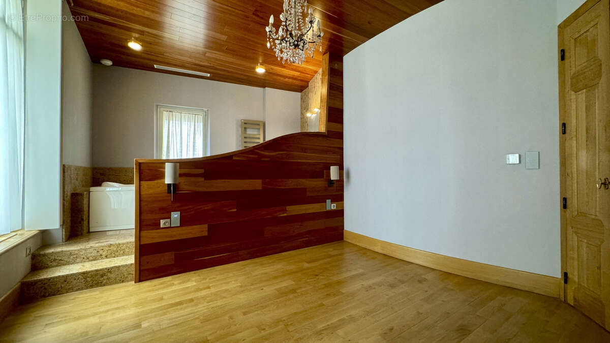 Appartement à VICHY