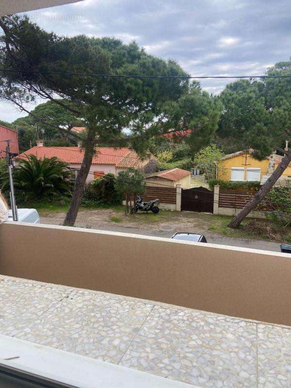 Appartement à HYERES