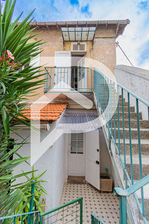 Maison à MARSEILLE-8E