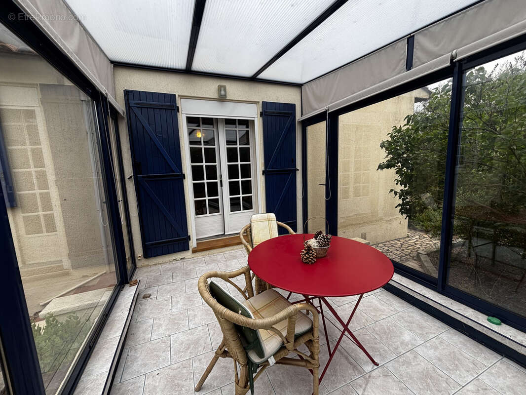 Maison à POMEROLS