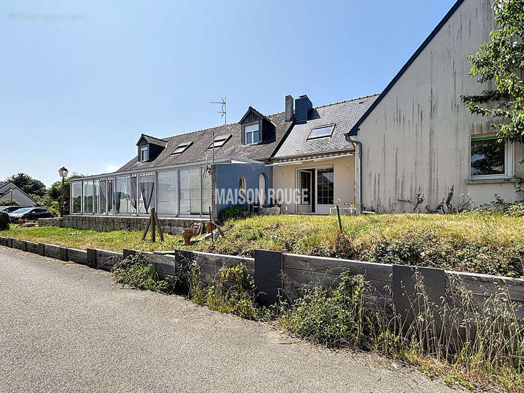 Maison à PLOUER-SUR-RANCE