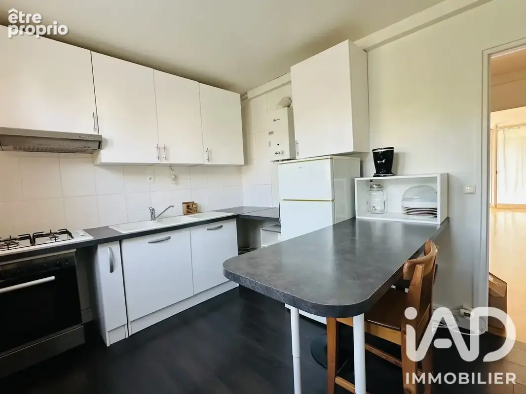 Photo 1 - Appartement à THIAIS