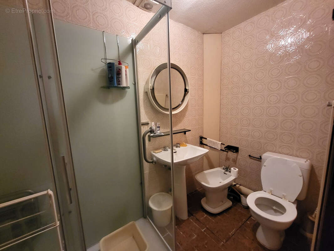 Maison à MONTREUIL-AUX-LIONS