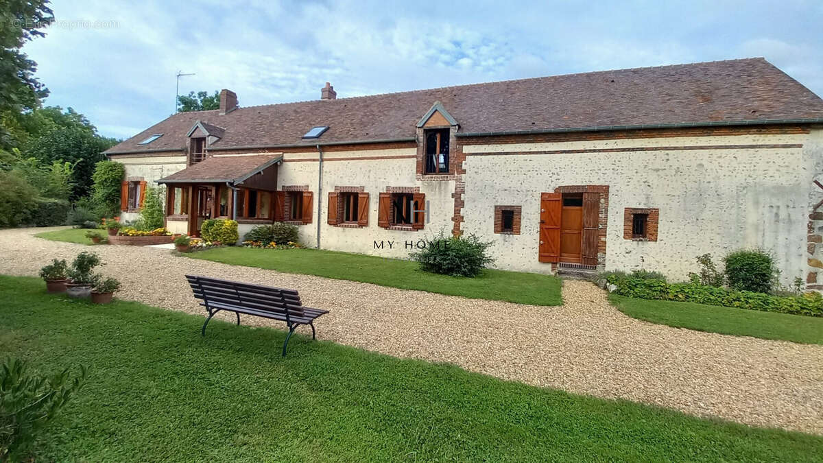 Maison à MORTAGNE-AU-PERCHE
