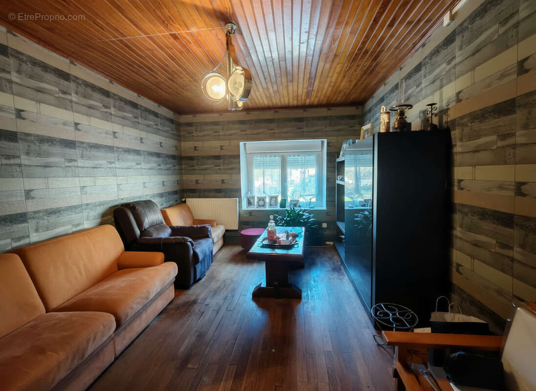 Photo 2 - Maison à VYT-LES-BELVOIR