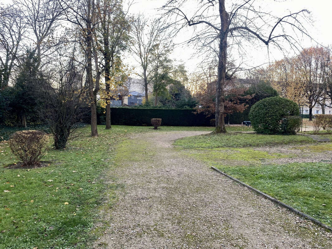 Appartement à SAINT-GRATIEN