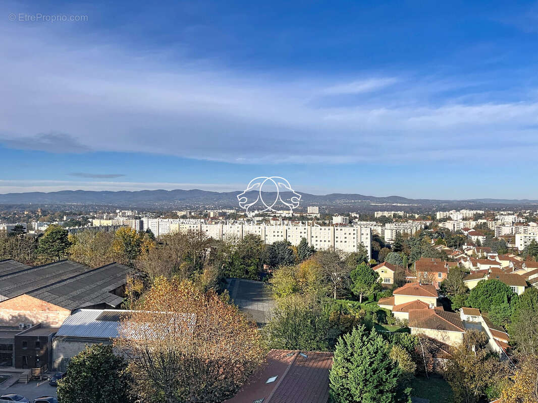 Appartement à LYON-5E
