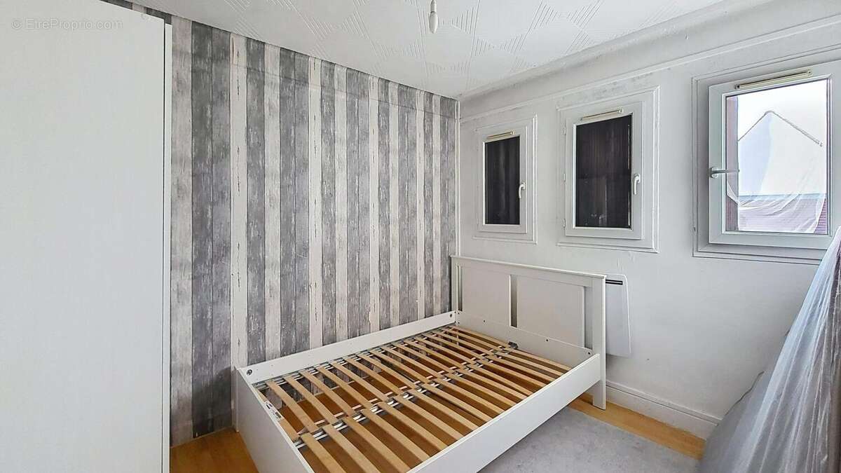 Photo 8 - Maison à THIAIS