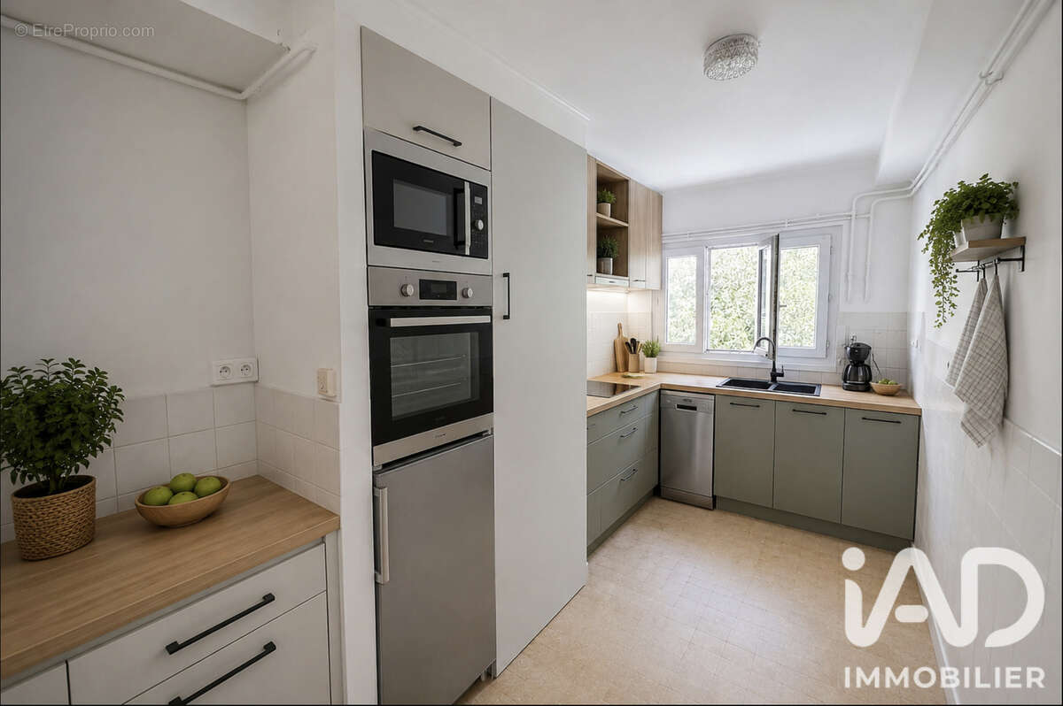Appartement 83 m² à Marseille-6e  - photo 7