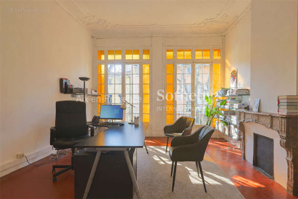 Appartement à AIX-EN-PROVENCE