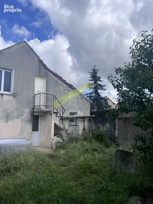Maison  en pierre avec volumes, dépendances et grand terrain   Naintré / Chezelles 160 m2  de plain pied - photo 8