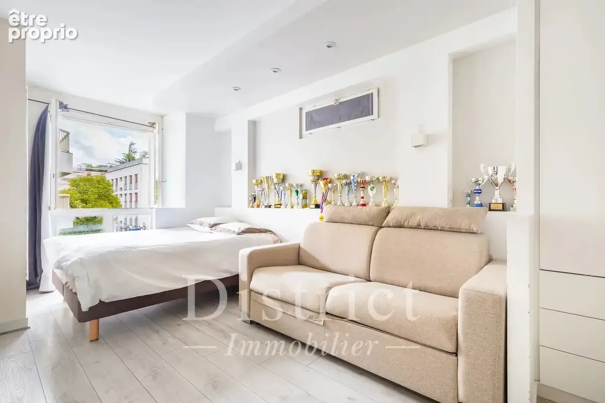 EXCLUSIVITÉ – Neuilly-sur-Seine – Appartement familial de 174 m² - photo 11