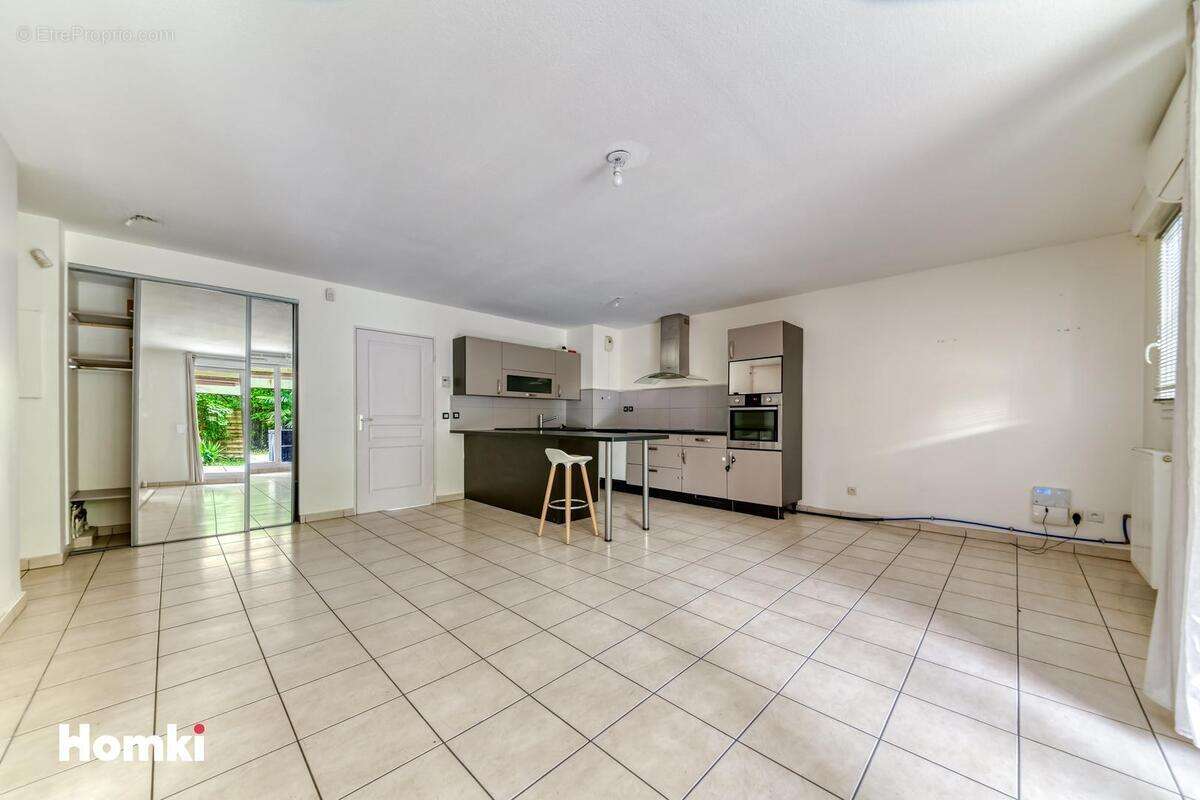 Appartement à VAULX-EN-VELIN