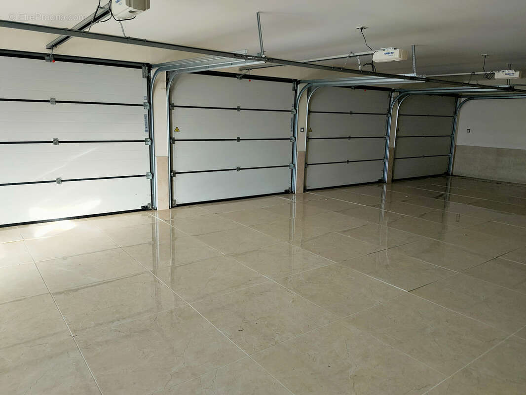 Commerce à ORBEC