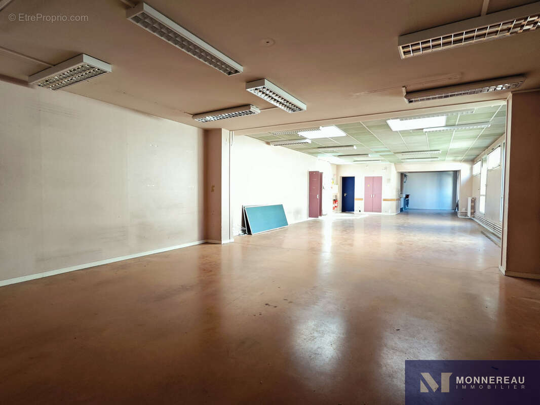 Immeuble centre segonzac - photo 9