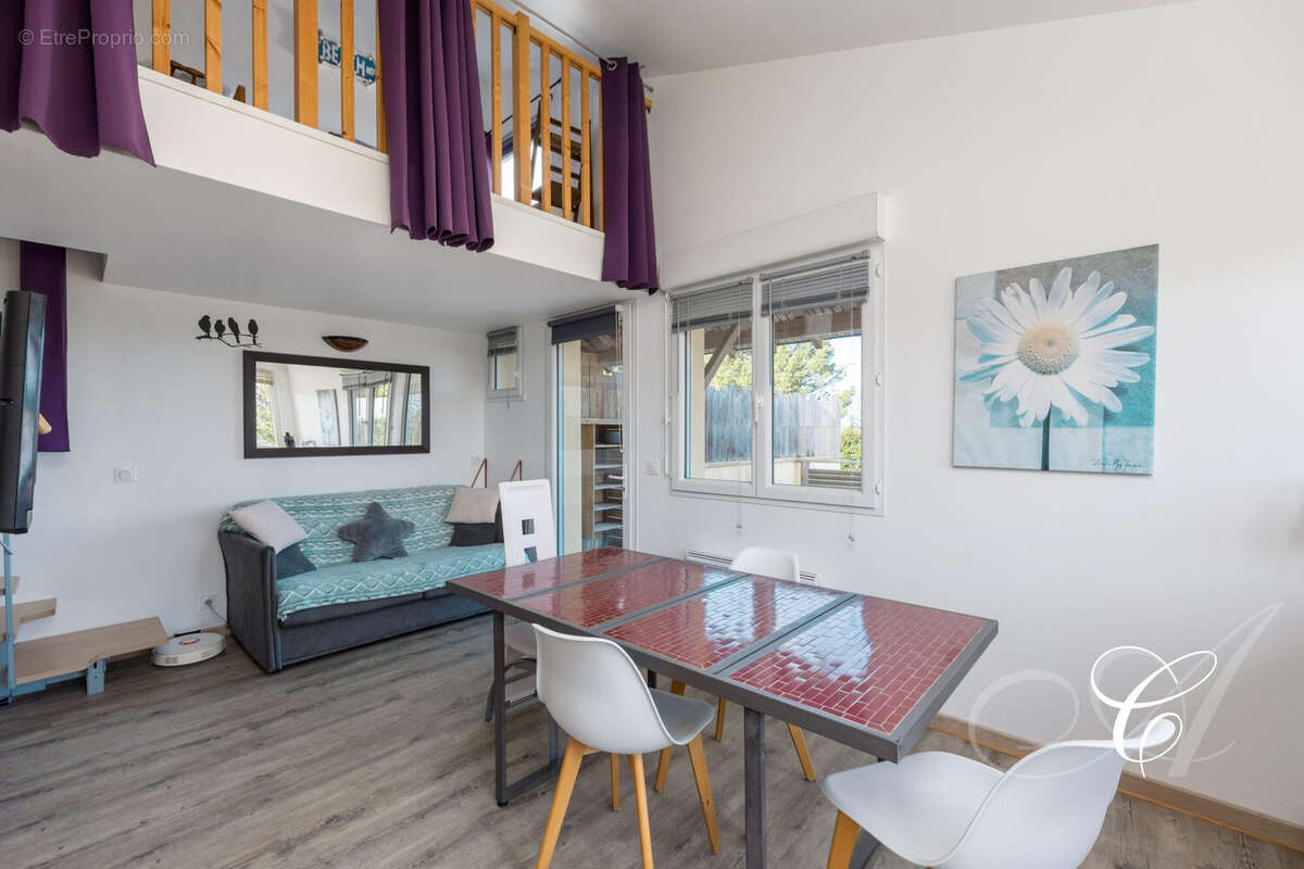 Gîte, étage, cuisine-séjour - Maison à CANCALE