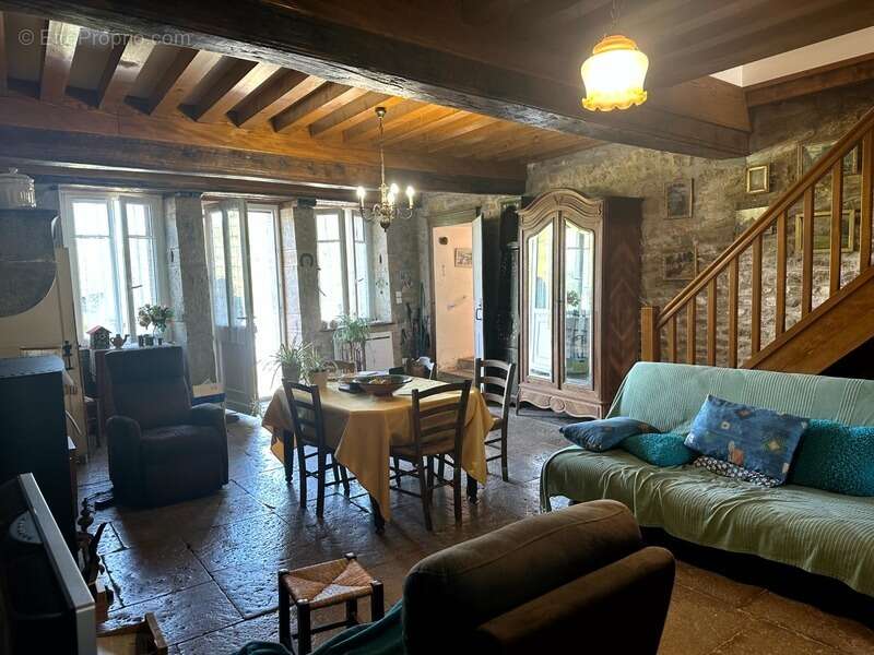 Maison à POUILLY-EN-AUXOIS