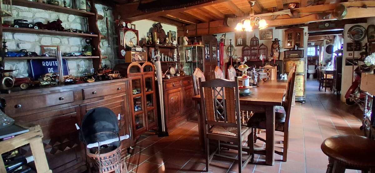 Séjour dans longère de caractère  proche Acquigny et Évreux - Maison à HEUDREVILLE-SUR-EURE