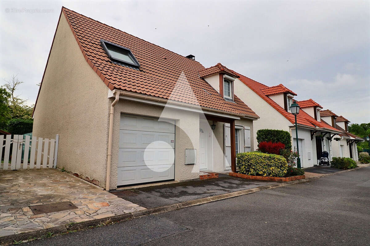Maison à FRANCONVILLE
