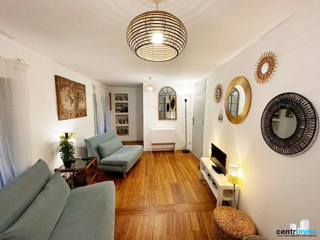 Vente appartement F2 écusson Montpellier Centrimmo séjour - Appartement à MONTPELLIER