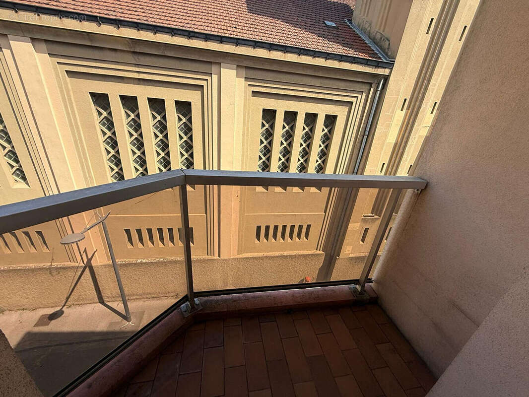 LYON 8ème Appartement 3 pièces 69.51 m2 - photo 11