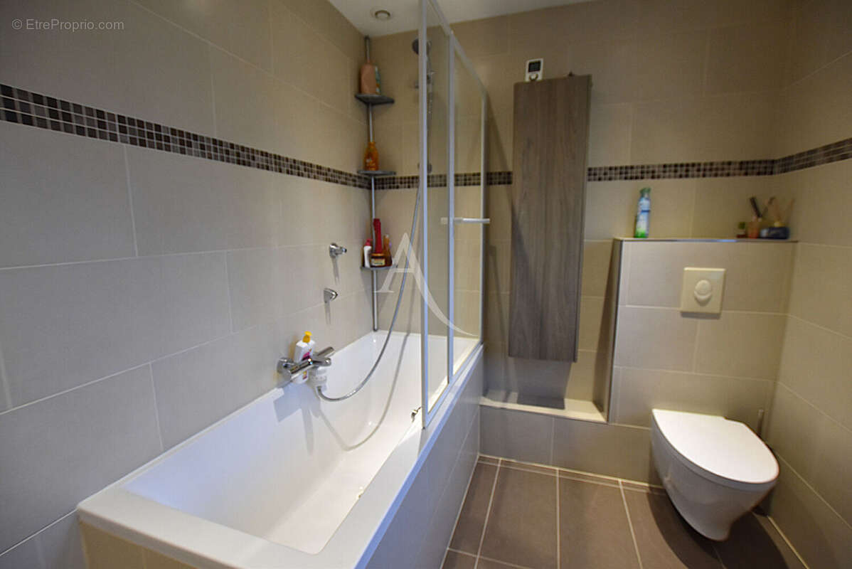 Maison à COMBS-LA-VILLE