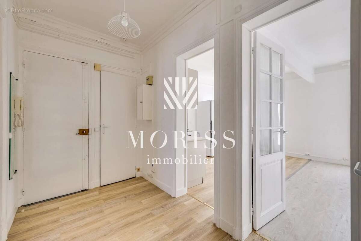 Appartement à PARIS-14E