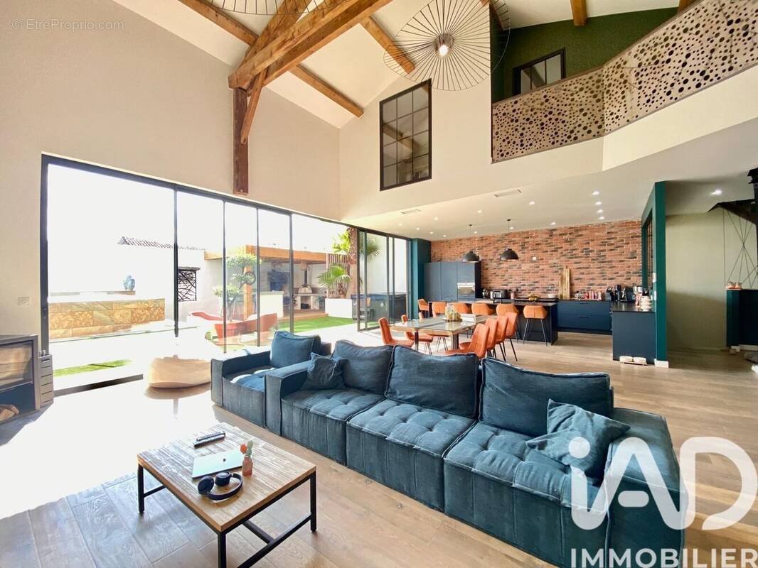 Photo 1 - Maison à COURSAN