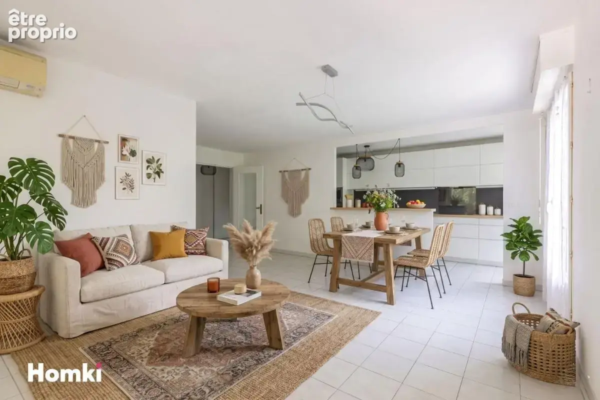 Appartement à VILLENEUVE-LOUBET