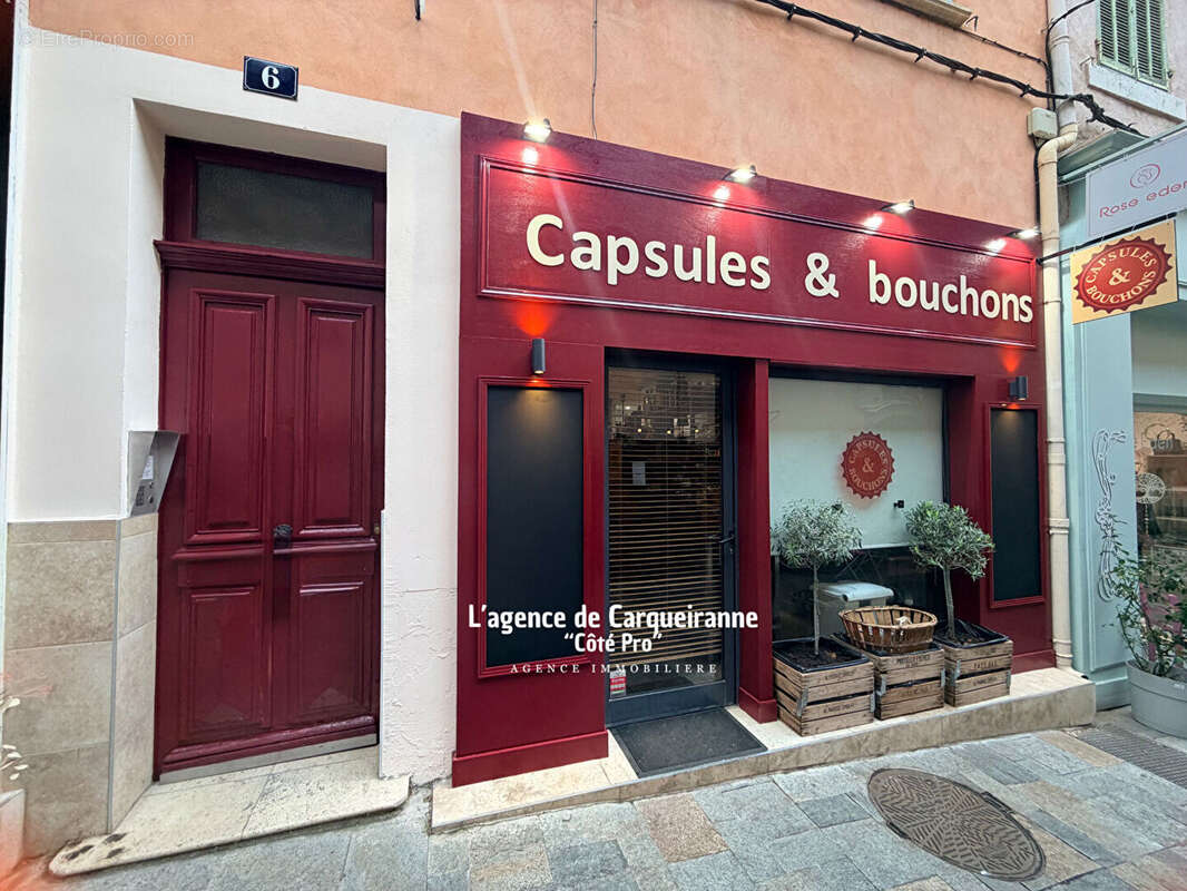 A vendre fonds de commerce bistro de 56 m2 entierement renove en 2025 idealement situe  dans le centre ville de hyeres - photo 2