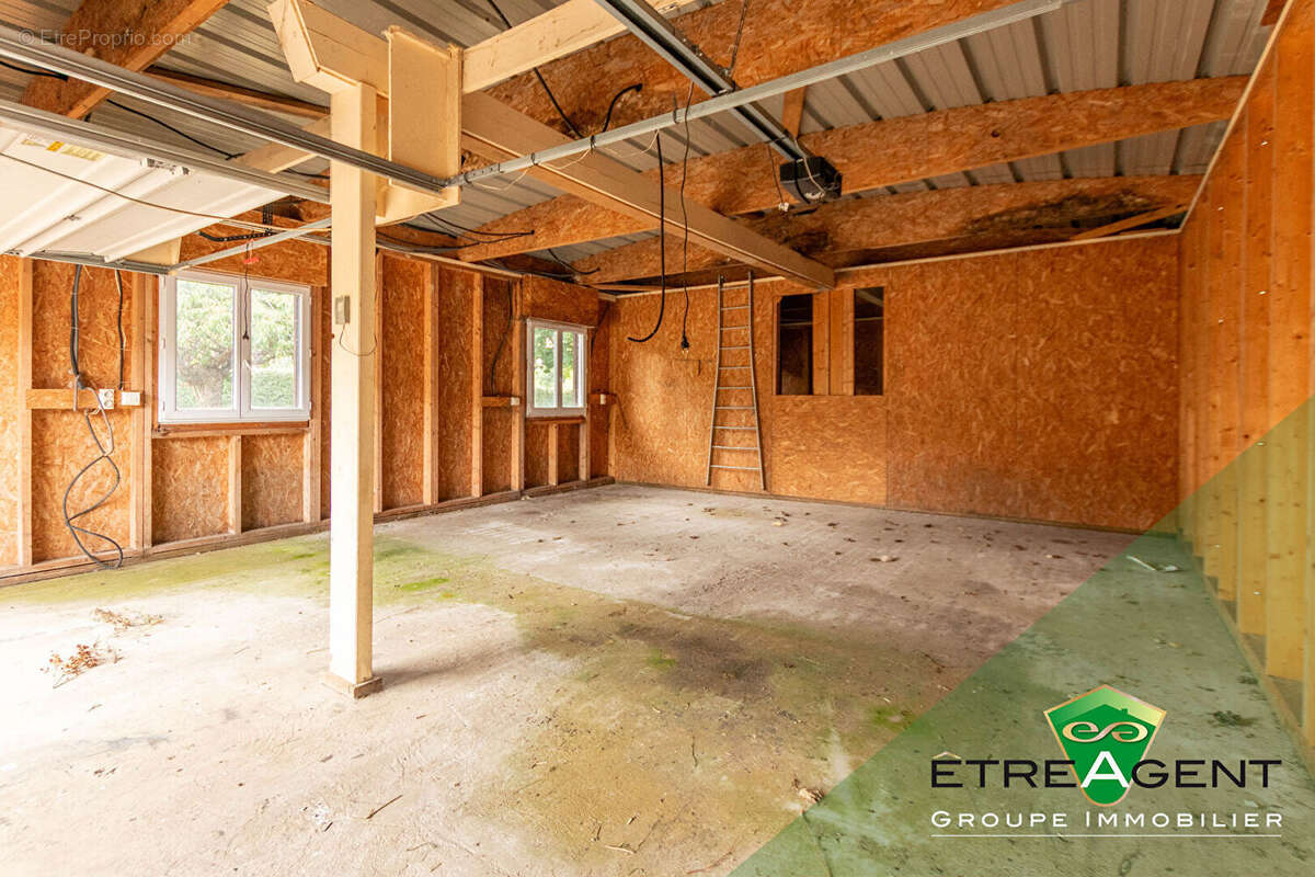 Maison à SAINTE-MARGUERITE-DE-L'AUTEL