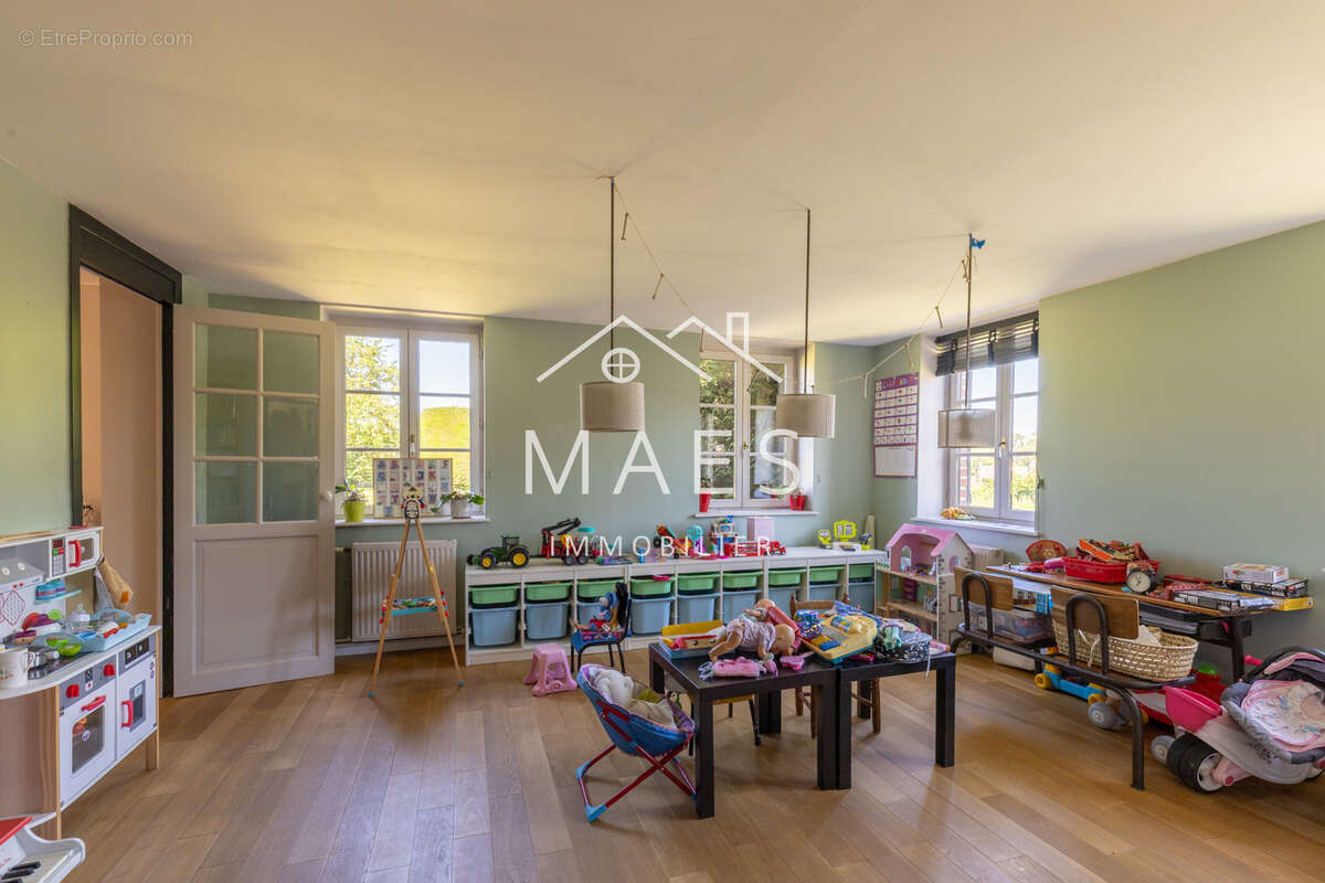 Maison à WAMBRECHIES