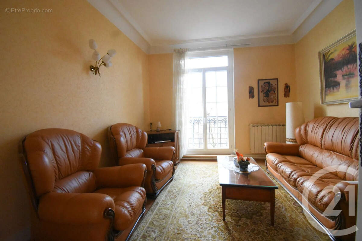 Appartement à VICHY