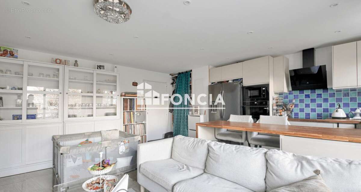 Appartement à BONNEUIL-SUR-MARNE