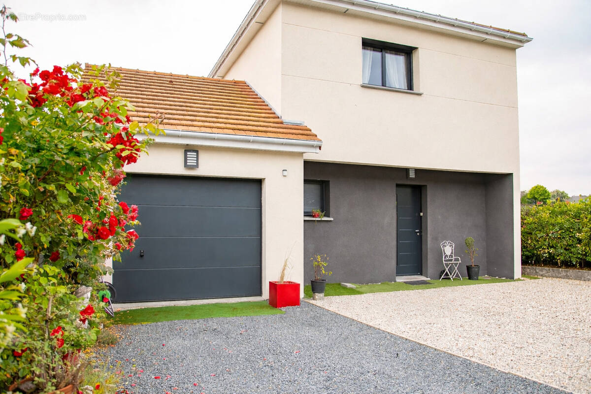 Maison à PONT-DE-L'ARCHE