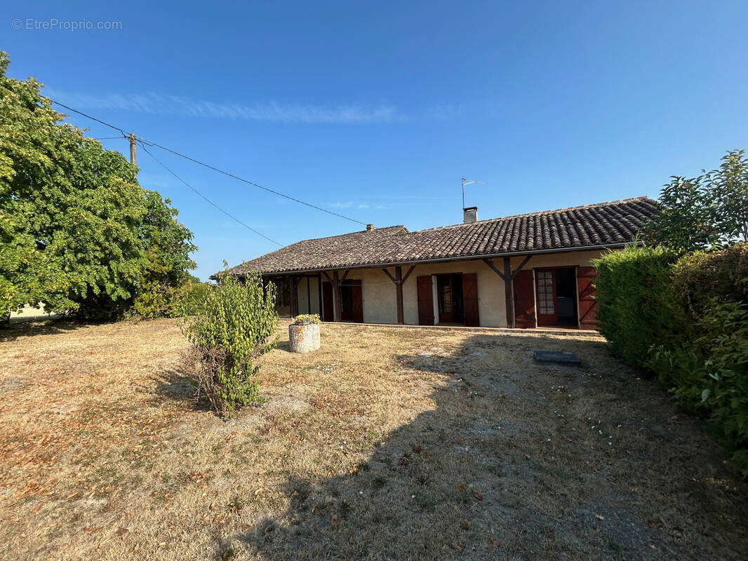 Maison à MONFLANQUIN