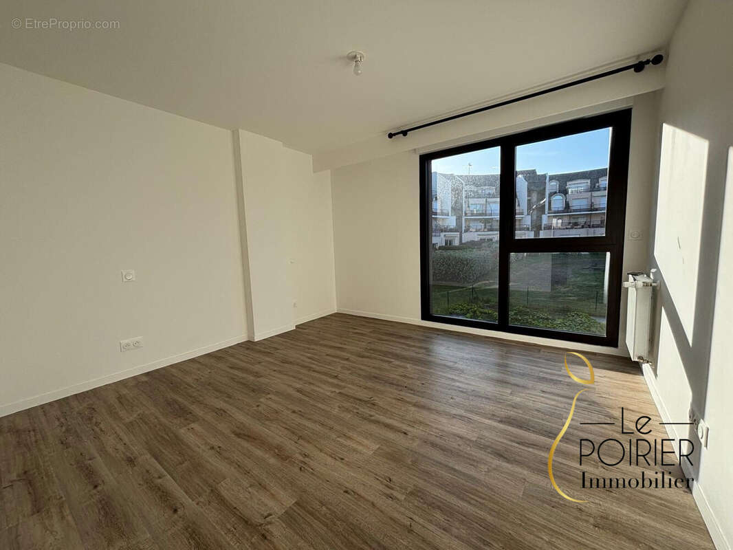 Appartement 79 m² à Lamballe  - photo 6