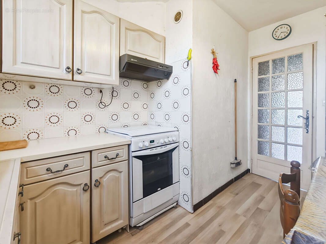 Appartement 63m² à marignane - photo 3