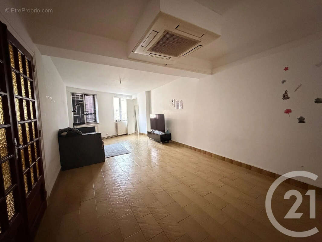 Autre à DAMMARTIN-EN-GOELE