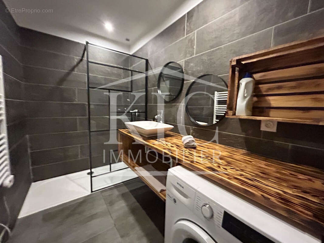 Appartement à CARCASSONNE